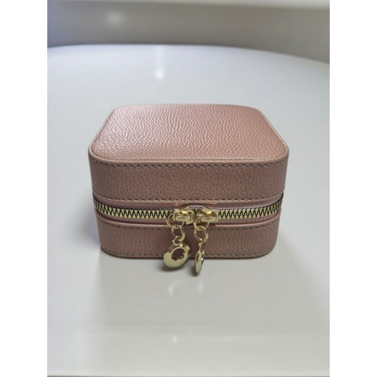 Şık Ahşap Deri Kaplama Saat Kutusu | 11×11×5 cm | Fermuarlı Takı & Saat Saklama Kutusu Pudra